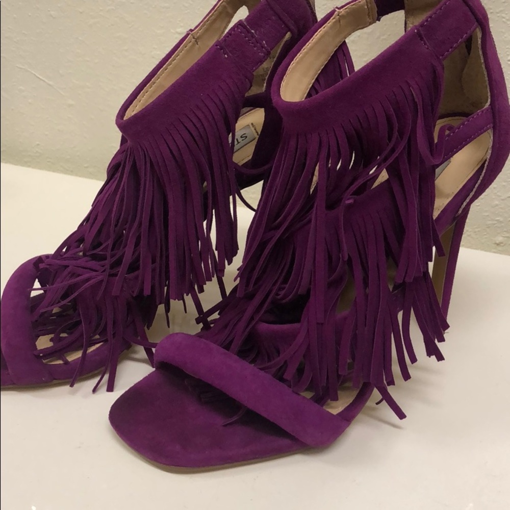 Steve Madden Purple fringe heels